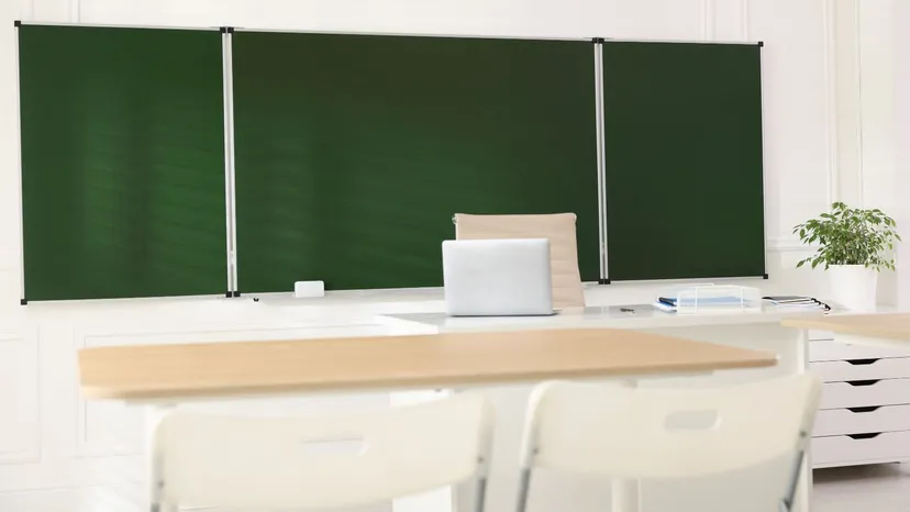 Taką emeryturę dostają od ZUS nauczycielki. Ta kwota to nie żart