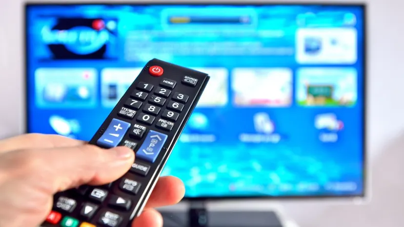 Ci emeryci nie muszą płacić abonamentu RTV. Kluczowy jest jeden warunek