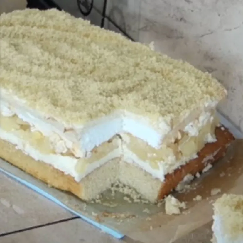 Ciasto “Ananasowy szept” od Heni jest hitem w moim domu. Upiekę je na majówkę