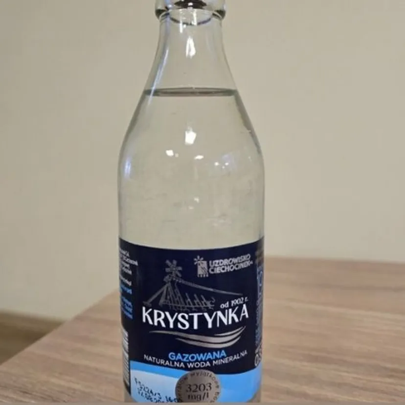 Sanepid wykrył szkło, bakterie E. coli i Listerię. Pilnie wycofują 6 produktów