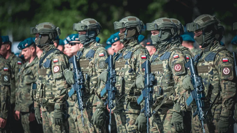 Tyle można zarobić w wojsku w 2025 r. Żołnierze pokazali wynagrodzenia, do tego dochodzą dodatki