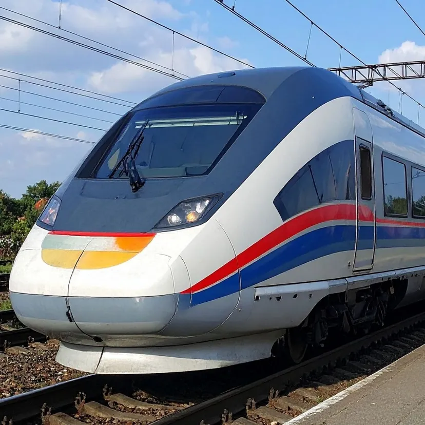 Tańsze bilety PKP Intercity. Ceny spadają o minimum 35 proc., jednak nie w każdy dzień