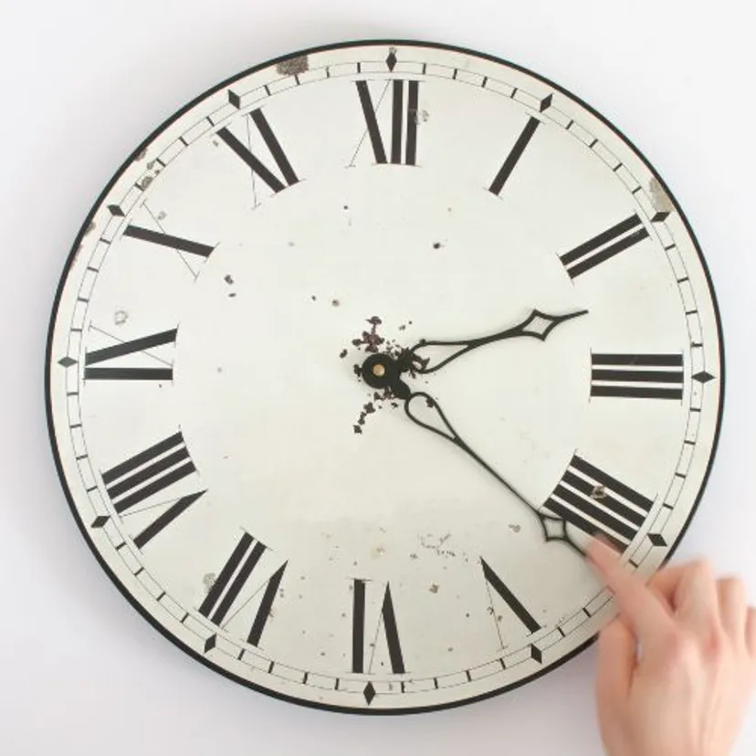 Już w ten weekend zmiana czasu na zimowy. Zegarki przestawimy o godzinę