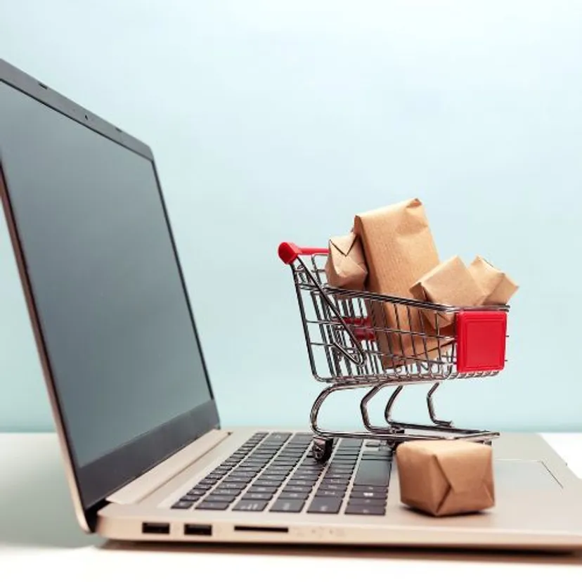 Biedronka uruchamia nowy sklep internetowy. Szykują się udogodnienia i specjalne promocje dla klientów