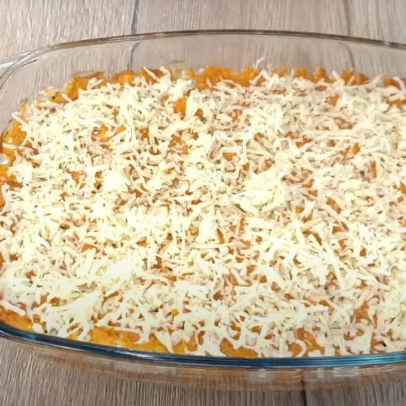 To najlepsza zapiekanka, jaką jadłem. Starcza na 2 dni, robi się ją w chwilę i każdy ją chwali