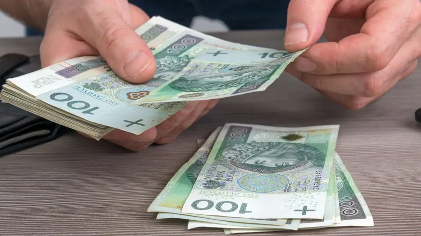 Najniższa krajowa w górę. Tyle wyniesie wypłata "na czysto” w 2026 r. To absolutne minimum