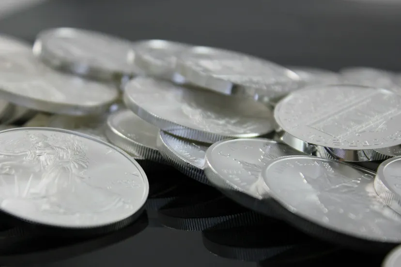 Srebro – niedoceniony metal inwestycyjny w sam raz na niepewne czasy