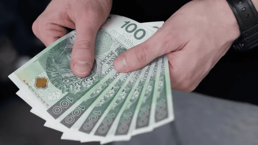 Zmiany w ZUS mogą podnieść świadczenia. Szansa dla emerytów i rencistów