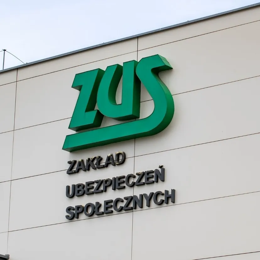 Ważny komunikat ZUS dla osób z rocznika 1952. Emerytury wzrosną o dodatkową kwotę