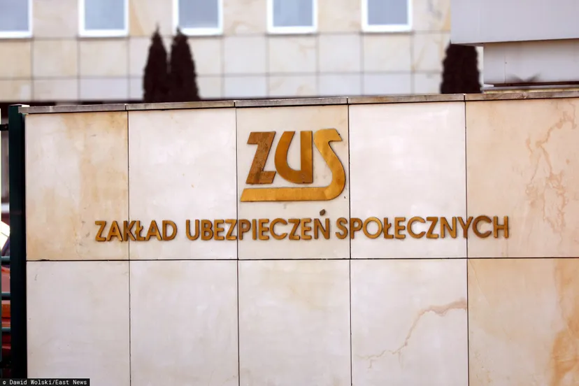Koniec nierównego traktowania w ZUS. Wyrok NSA wymusił zmianę, sprawa dotyczy małżeństw