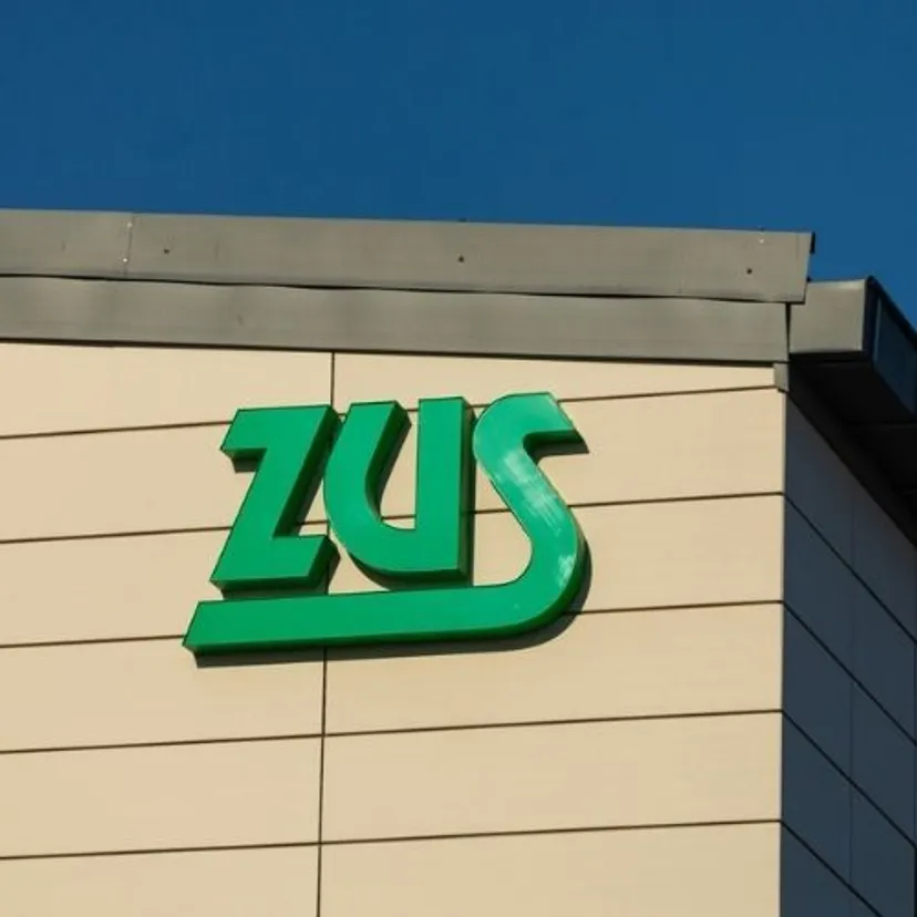 370 zł dla seniorów do końca miesiąca. ZUS wyśle pieniądze bez składania wniosku