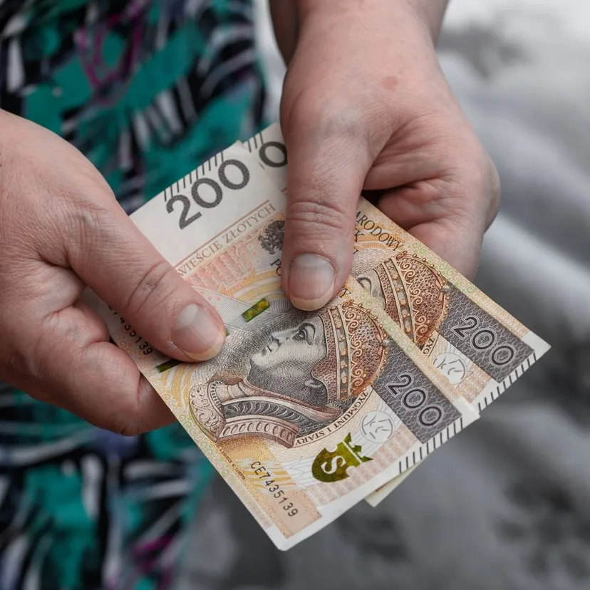 Wielkie zmiany dla emerytów i rencistów. ZUS szykuje nawet 10% podwyżki na tym świadczeniu, skorzysta wielu