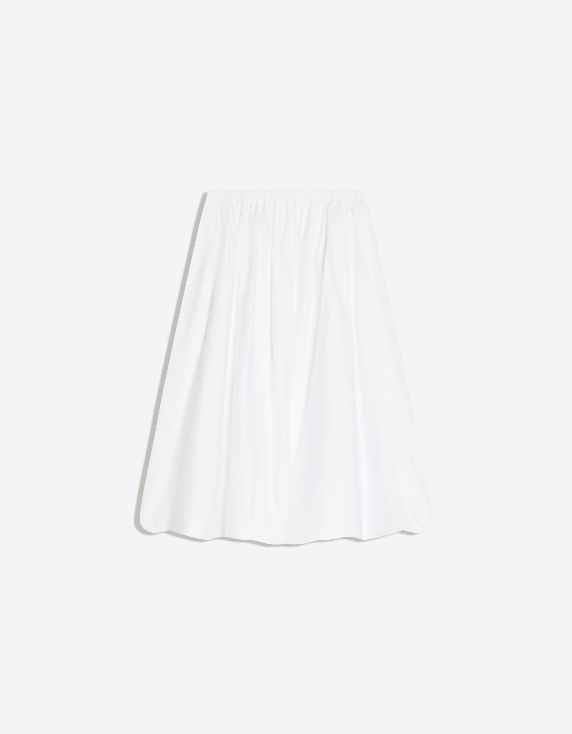 Najmodniejsze spódnice na wiosnę 2026: 7 hitów z sieciówek, które wyglądają jak od projektanta