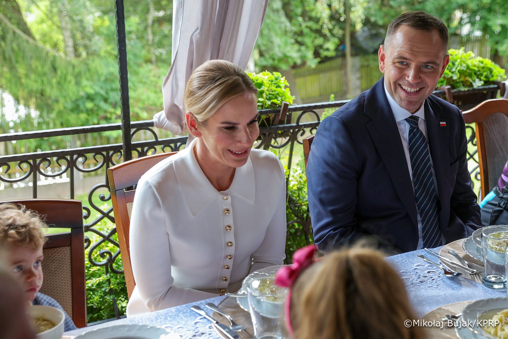 013_Karol_Nawrocki_Marta_Nawrocka_wizyta_podkarpacie_Cmolas_08-08-2025_MWB22961.jpg.jpeg