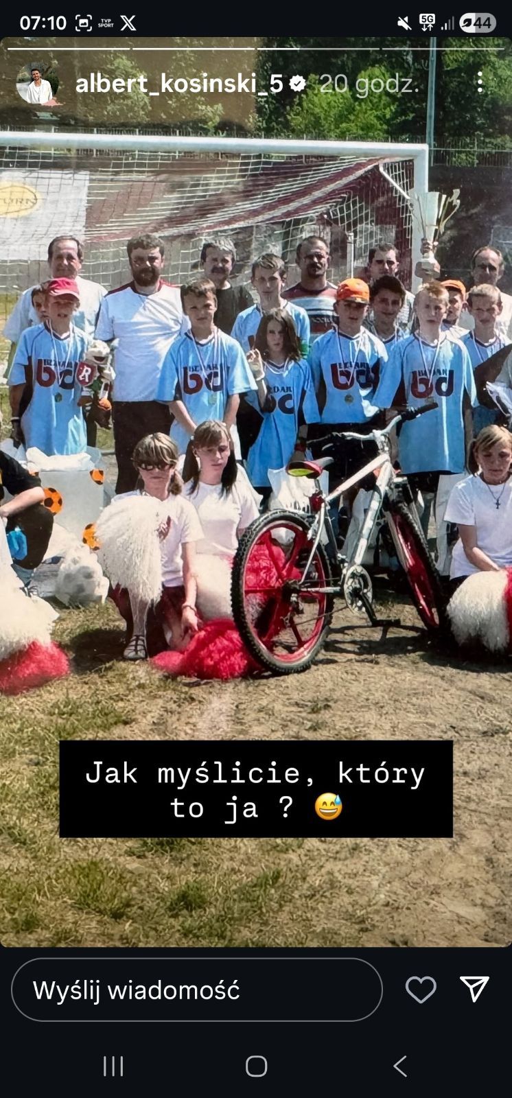 Nie zgadniecie, kim jest chłopiec ze zdjęcia. To gwiazda "Tańca z Gwiazdami"