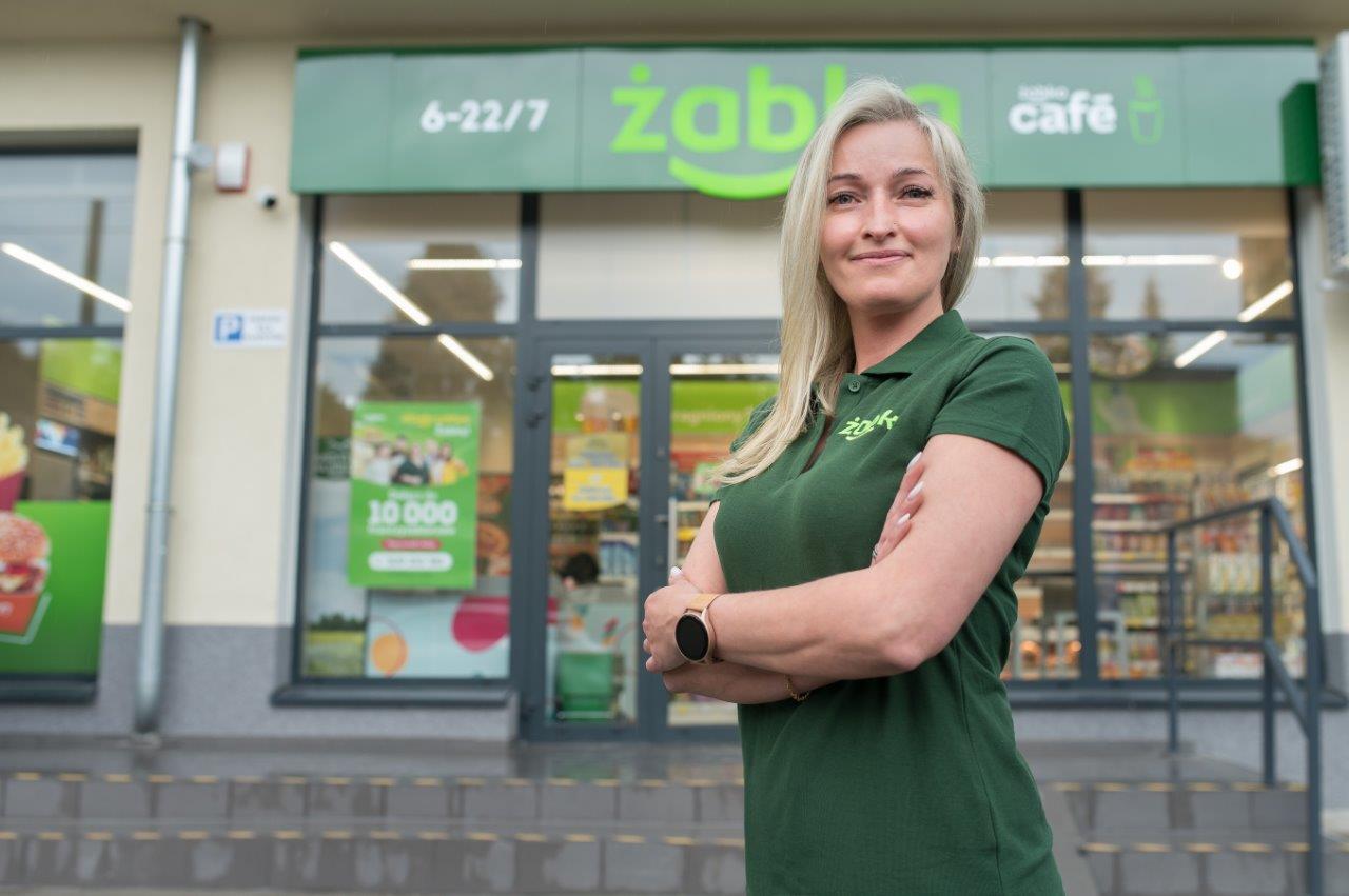 10-tysięczna franczyzobiorczyni Żabki 1.jpg
