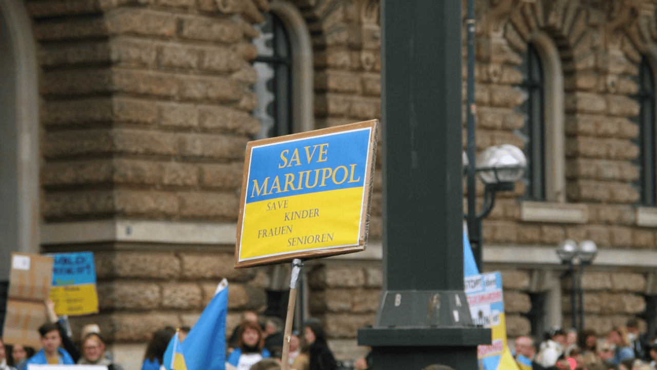 Ukraina