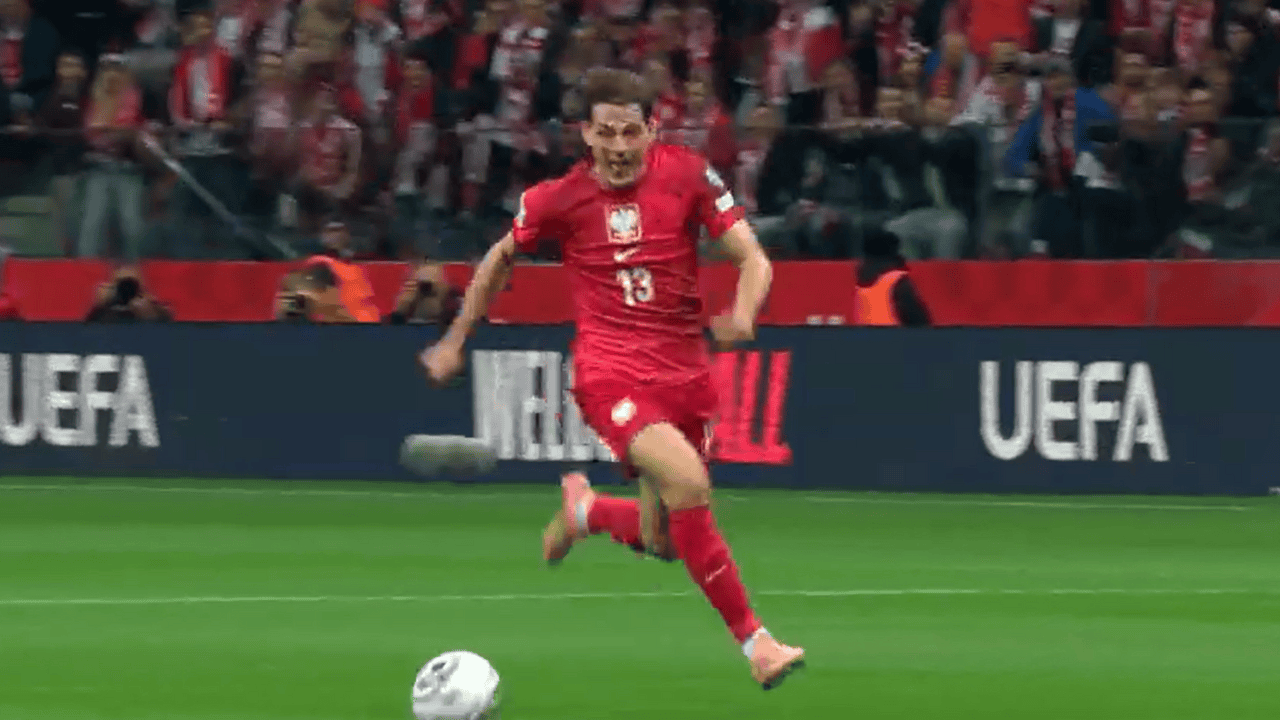 Była 43. minuta, kiedy Polacy zszokowali świat. Nieprawdopodobne sceny w Warszawie