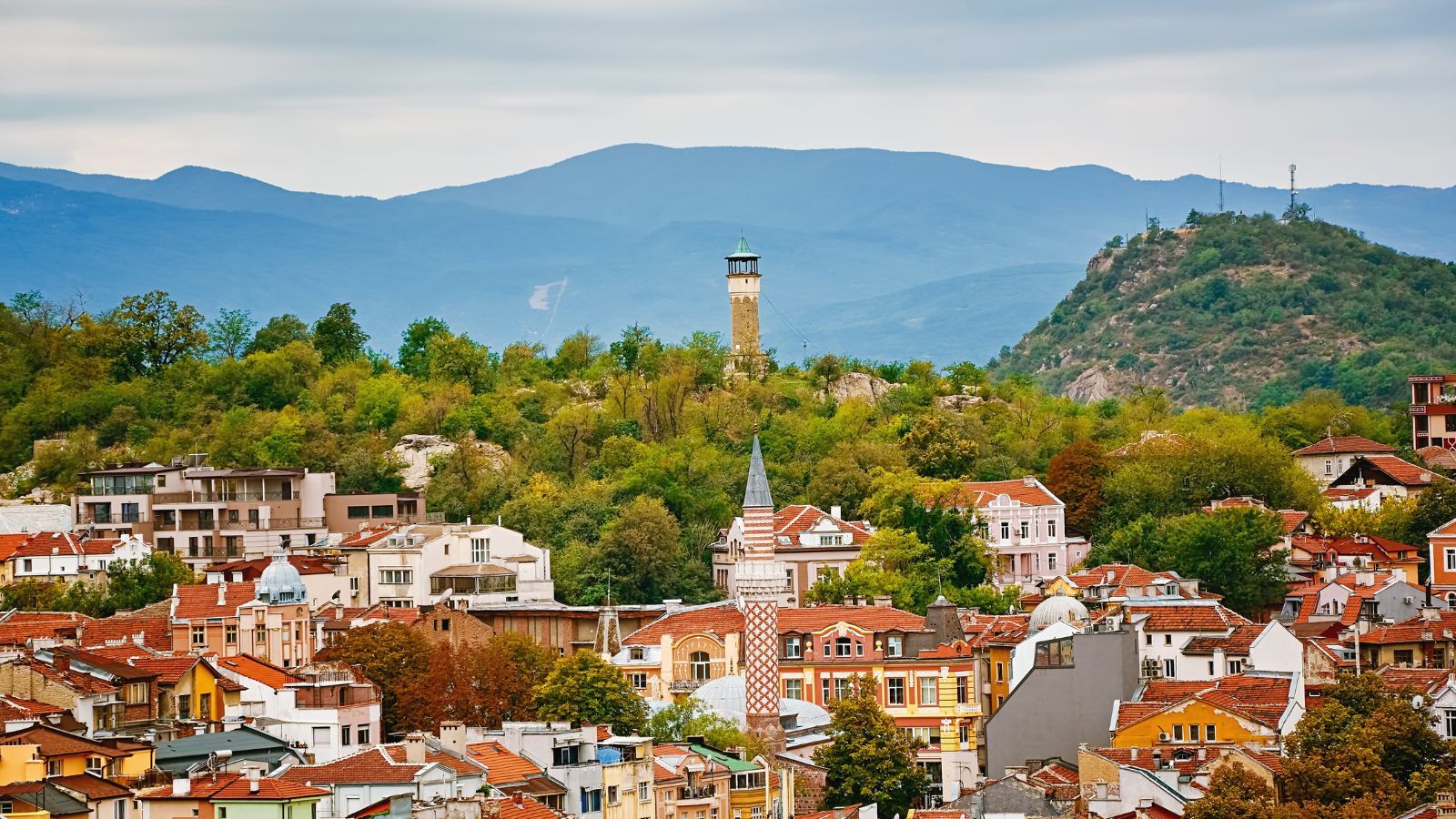 To tu Polacy uciekają przed mrozem w Polsce. W ferie wszędzie słychać język polski