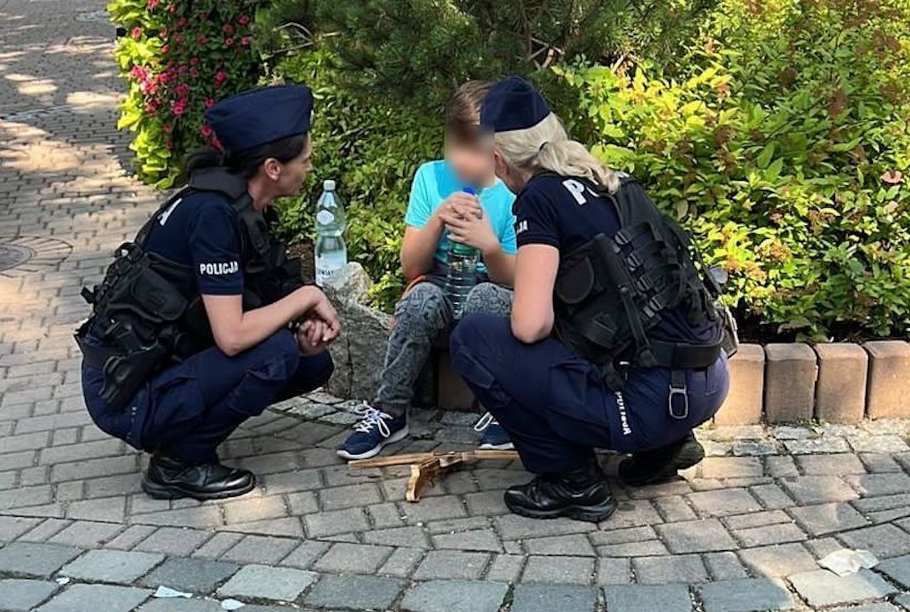 policja i dziecko