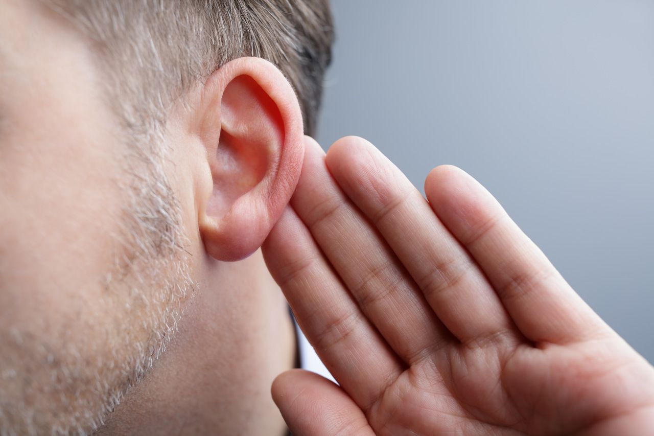 Nagła głuchota (utrata słuchu) o niejasnym pochodzeniu – przyczyny, diagnostyka i leczenie