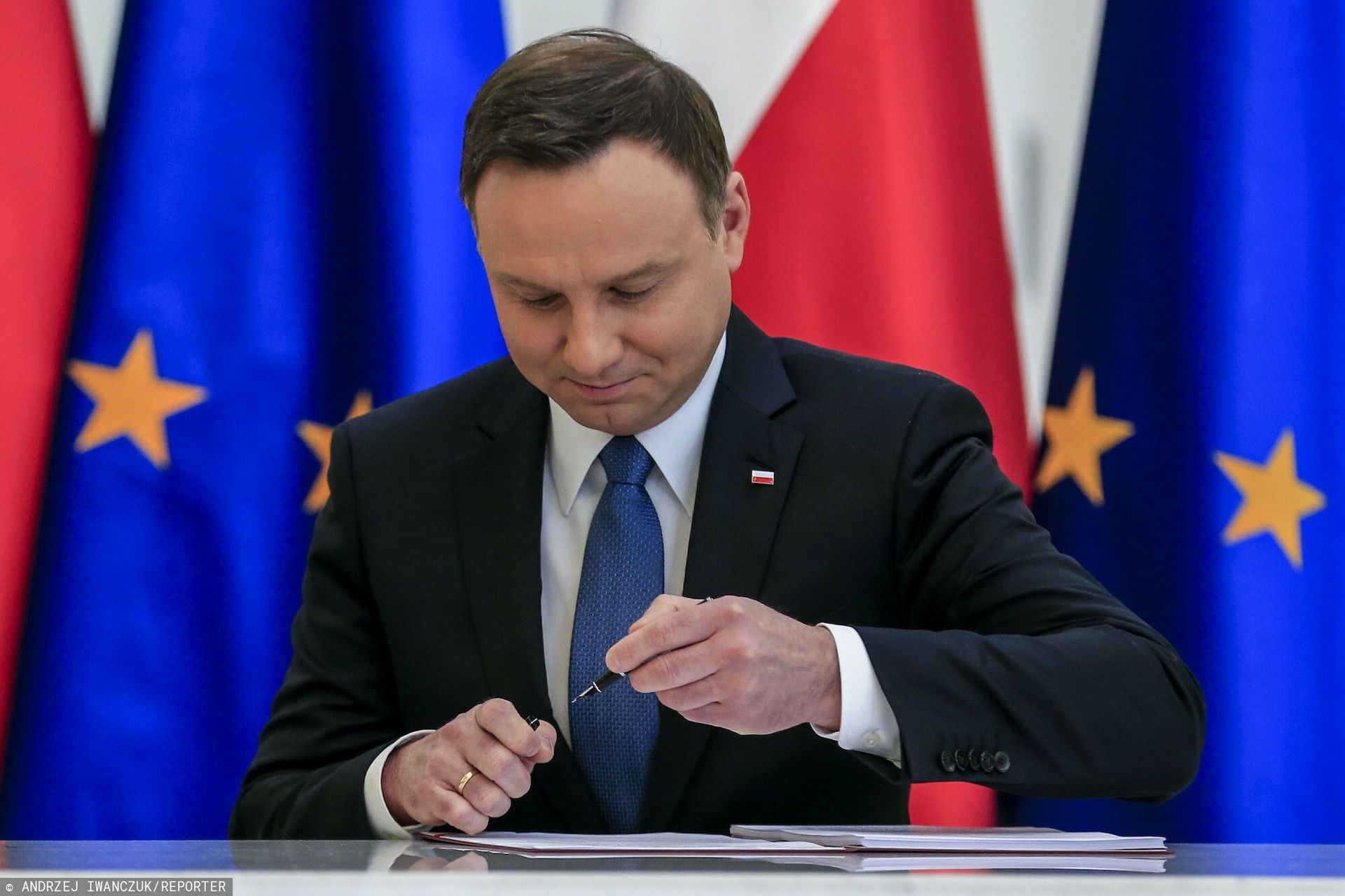 Andrzej Duda podpisał ustawę: na granicy z Białorusią powstanie mur