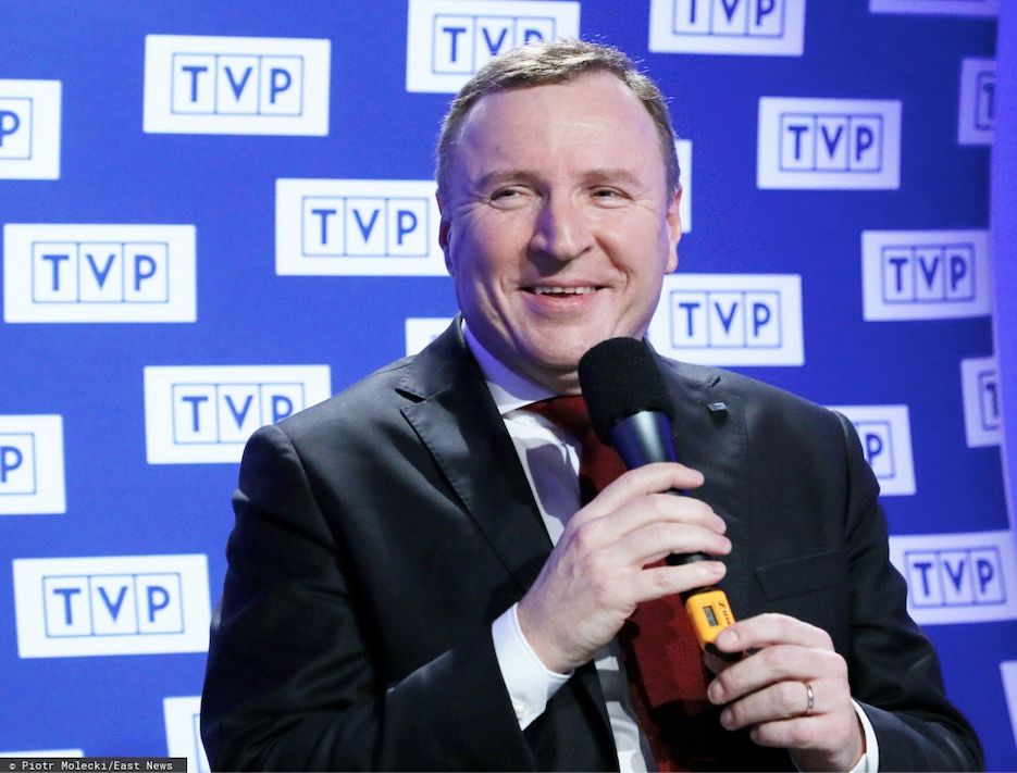 Prezes TVP Jacek Kurski na razie nie musi martwić się o swoją posadę