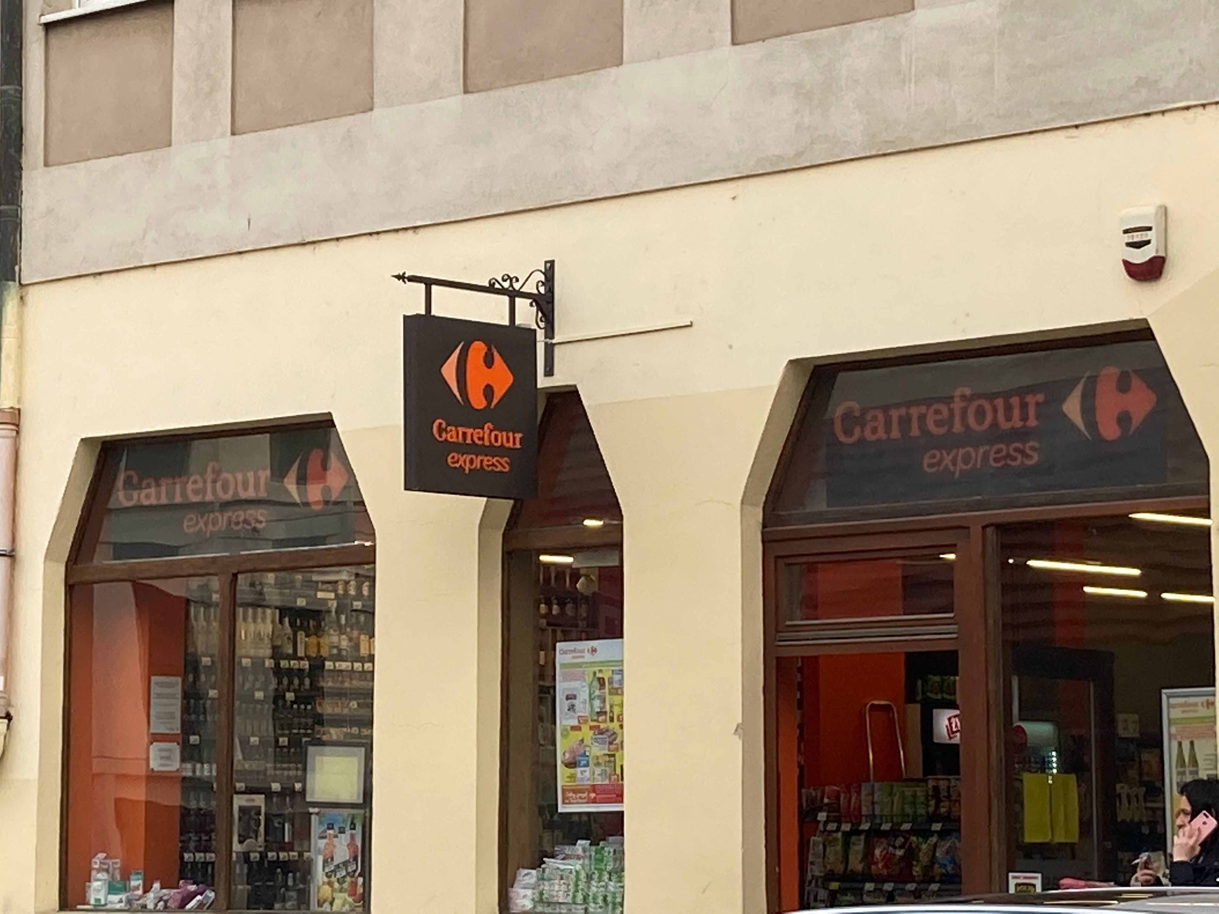 Carrefour-express-biznesinfo