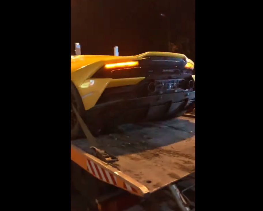 PSG - Bramkarz zespołu rozbił Lamborghini