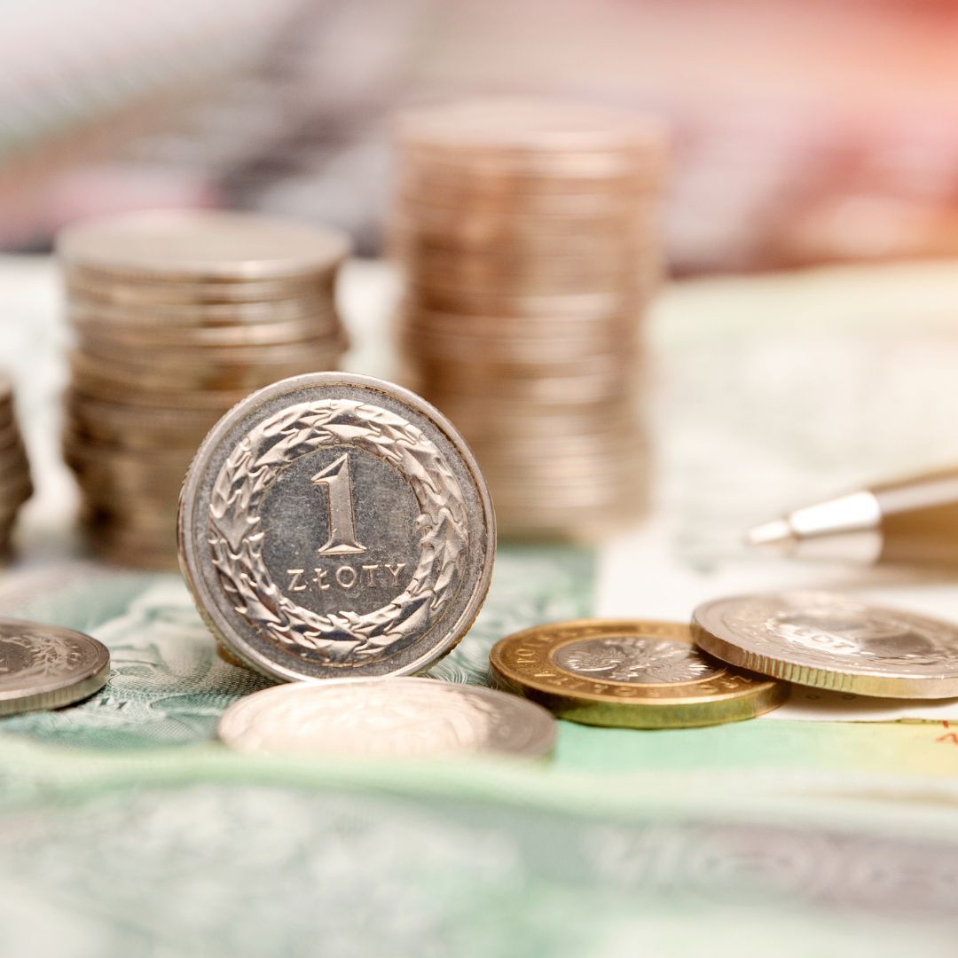 535 zł na dziecko w roku szkolnym. Nabór wniosków tylko do końca listopada