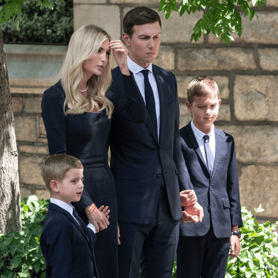 Trump pochował byłą żonę na polu golfowym. W tle pojawił się wątek podatków