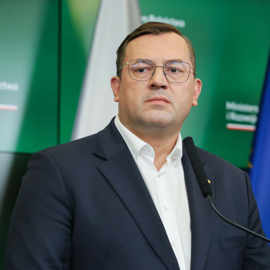 Ci rolnicy dostają zaliczki dopłat w pierwszej kolejności. Minister rolnictwa wyjaśnia