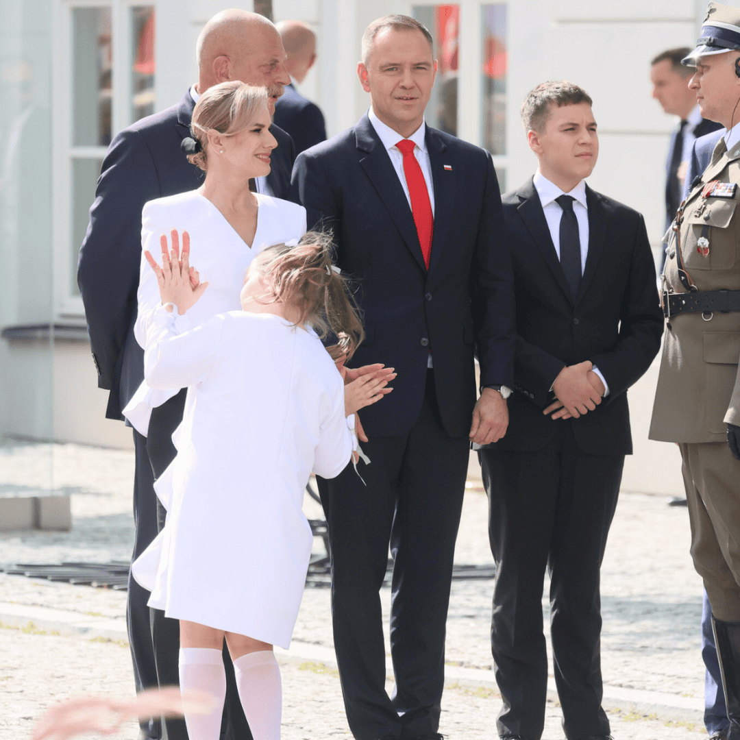Karol Nawrocki ujawnił, co usłyszał od córki w dniu zaprzysiężenia. "Nie da się tego jakoś odwołać?"