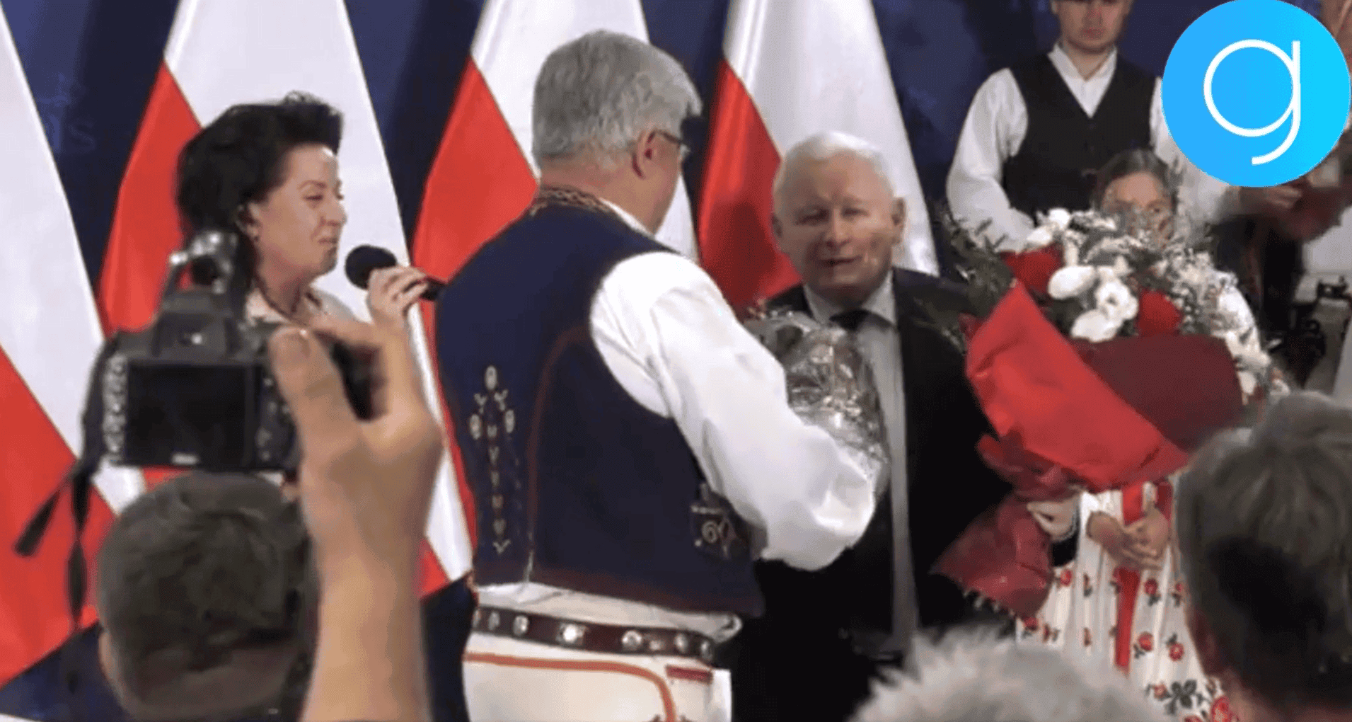 Uczestnicy spotkania w Nowym Targu zgotowali Jarosławowi Kaczyńskiemu wspaniałe pożegnanie.