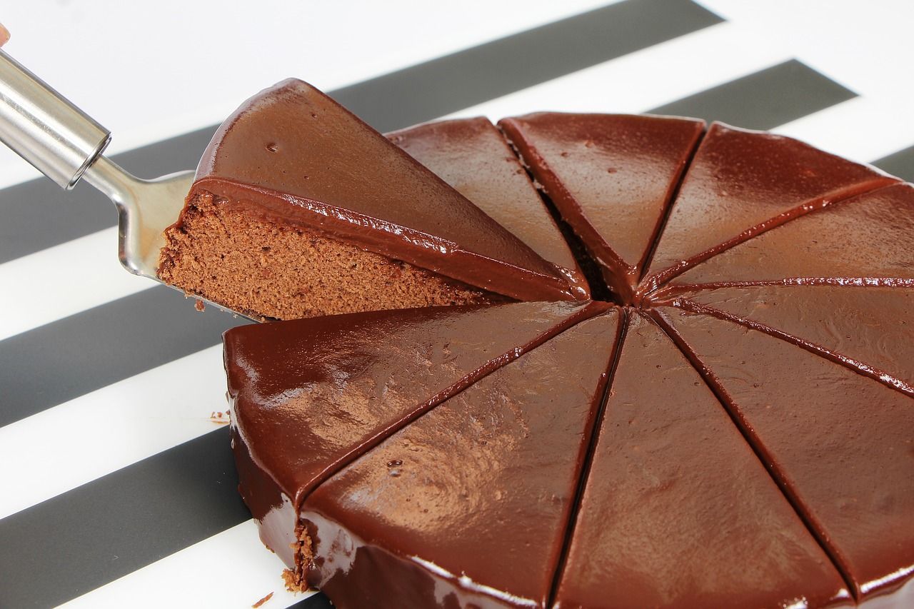 Ciasto czekoladowe z malinami czyli rozkosz dla podniebienia