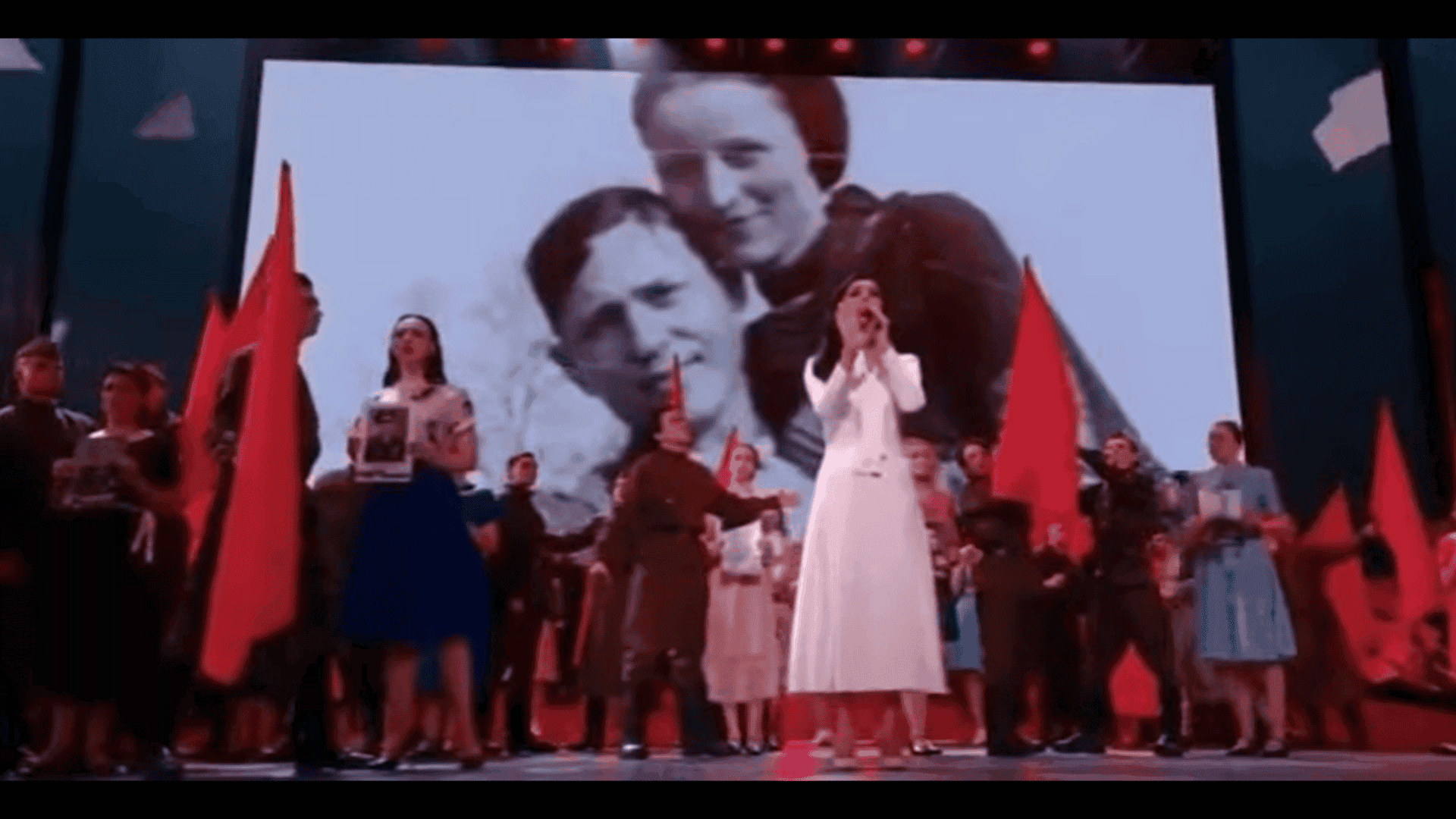 Rosyjska telewizja wspomina poległych w Dzień Zwycięstwa. Wśród ofiar znalazły się amerykańskie ikony