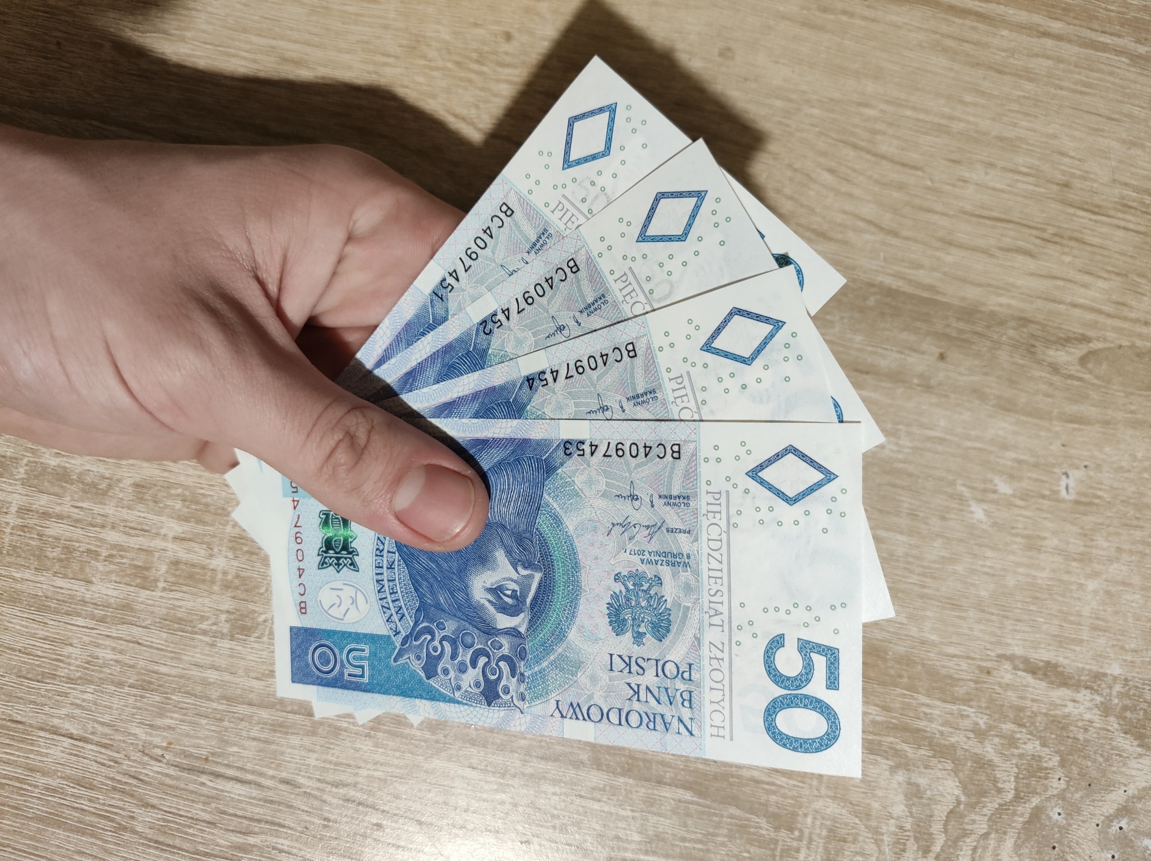 polskie banknoty