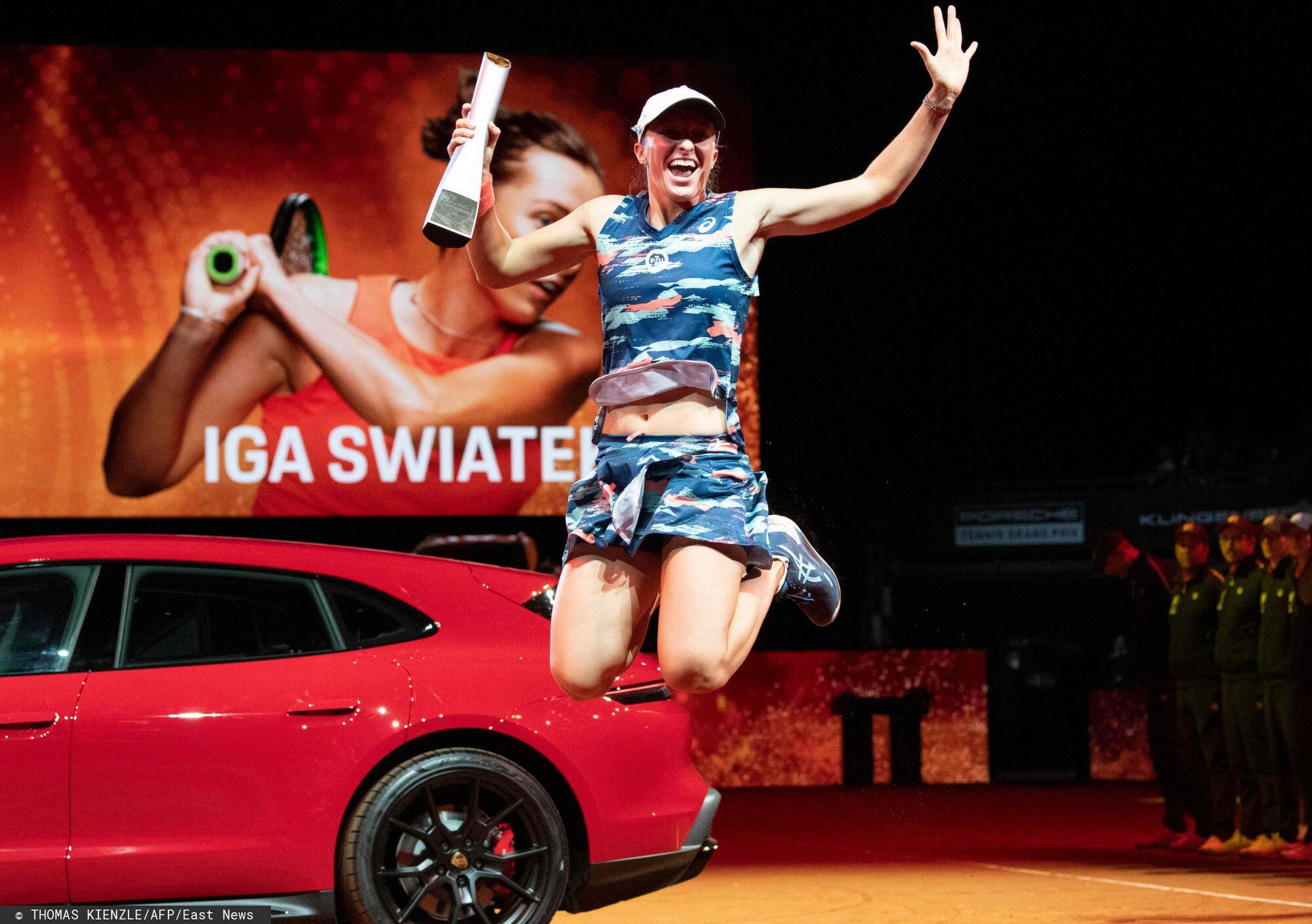 Iga Świątek wygrała turniej WTA i zdobyła dwa auta marki Porsche