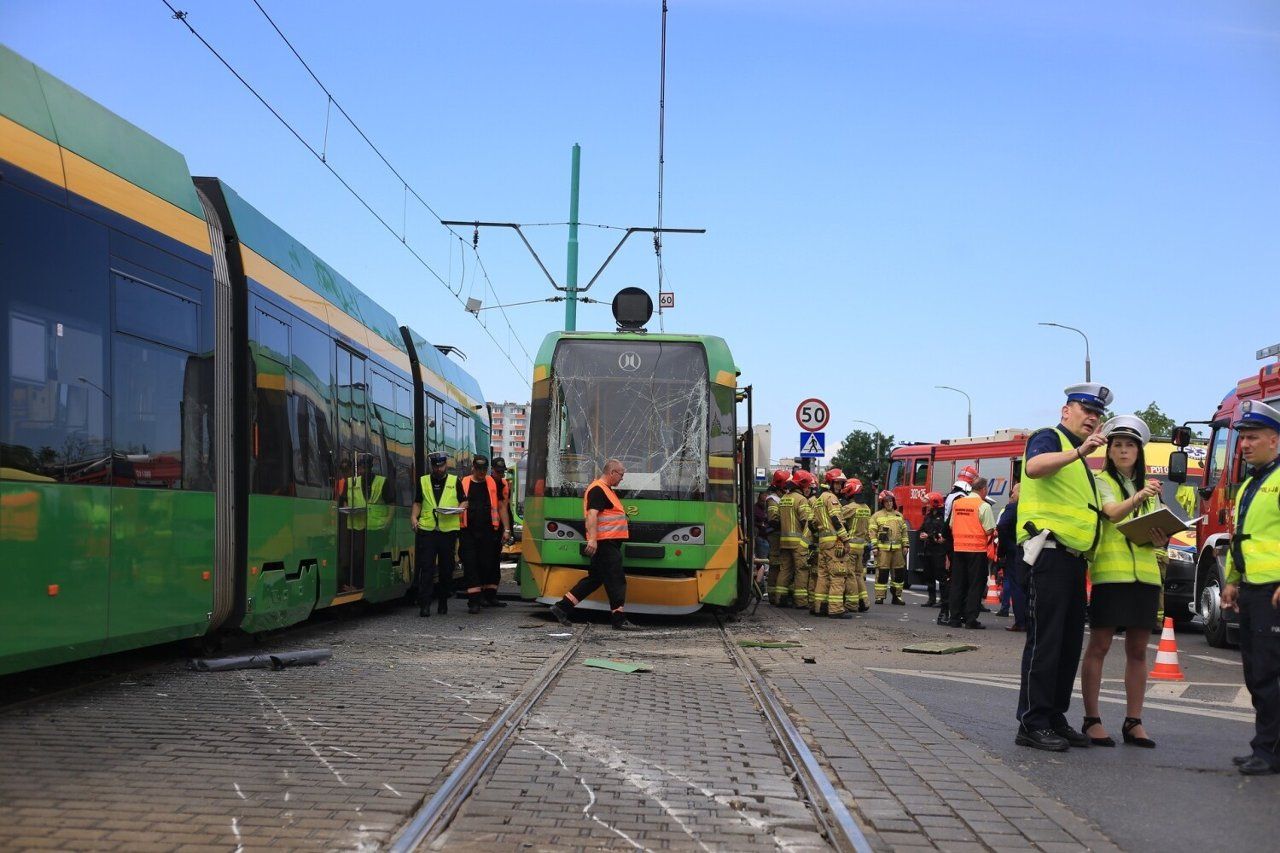 Dwa tramwaje zderzyły się we wtorek w Poznaniu