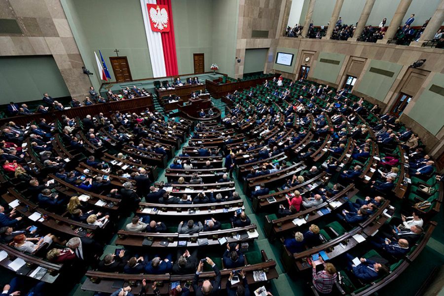 Sejm przyjął rewolucyjne zmiany w Kodeksie pracy. Pracodawcy zyskają nowe uprawnienia