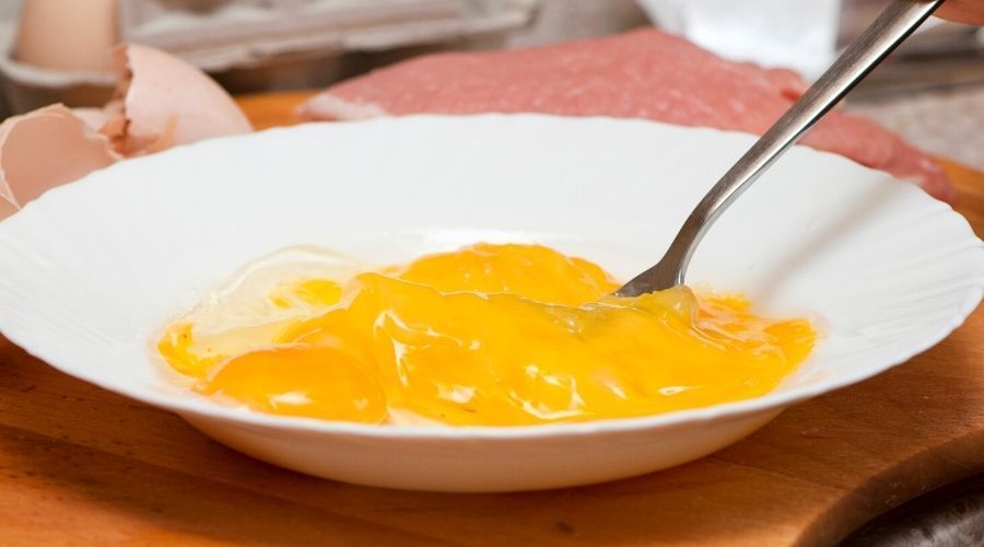 Idealny na zdrowy początek dnia - omlet z płatkami owsianymi