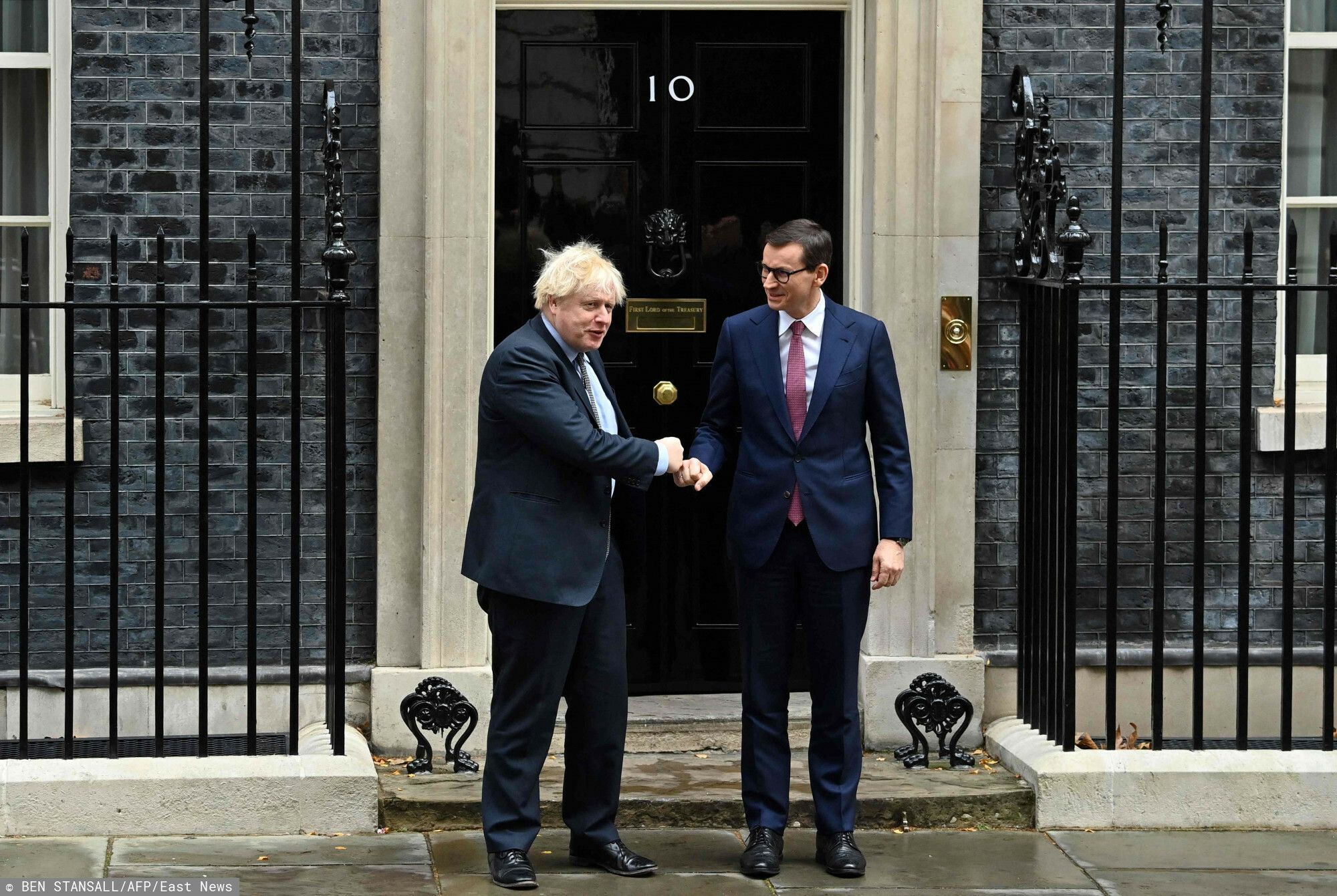 Mateusz Morawiecki spotkał się w Londynie z Borisem Johnsonem