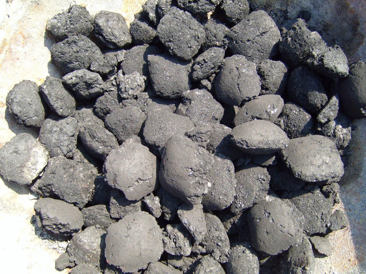 charcoal-briquets-texture