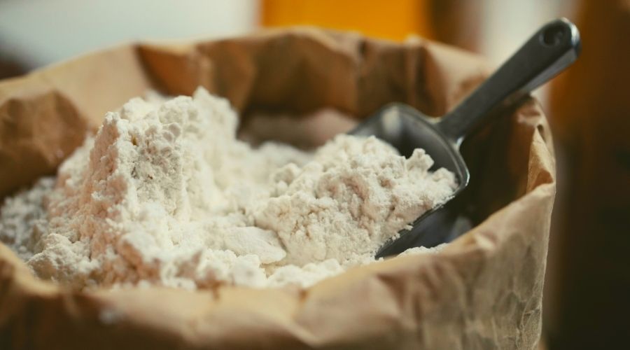 Jak pozbyć się moli spożywczych z mąki?