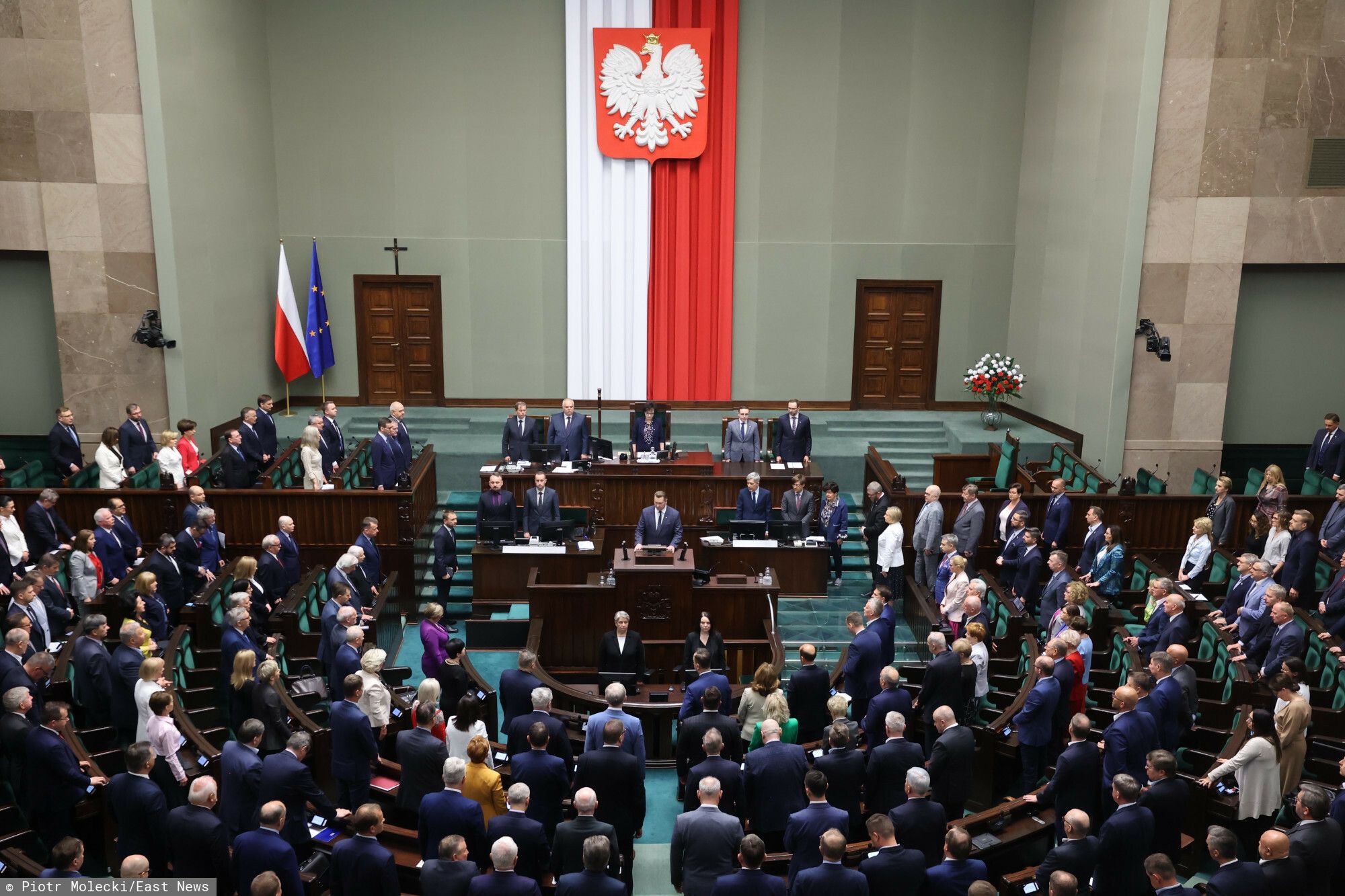 Sejm przyjął uchwałę wzywającą Niemcy do wypłaty reparacji wojennych