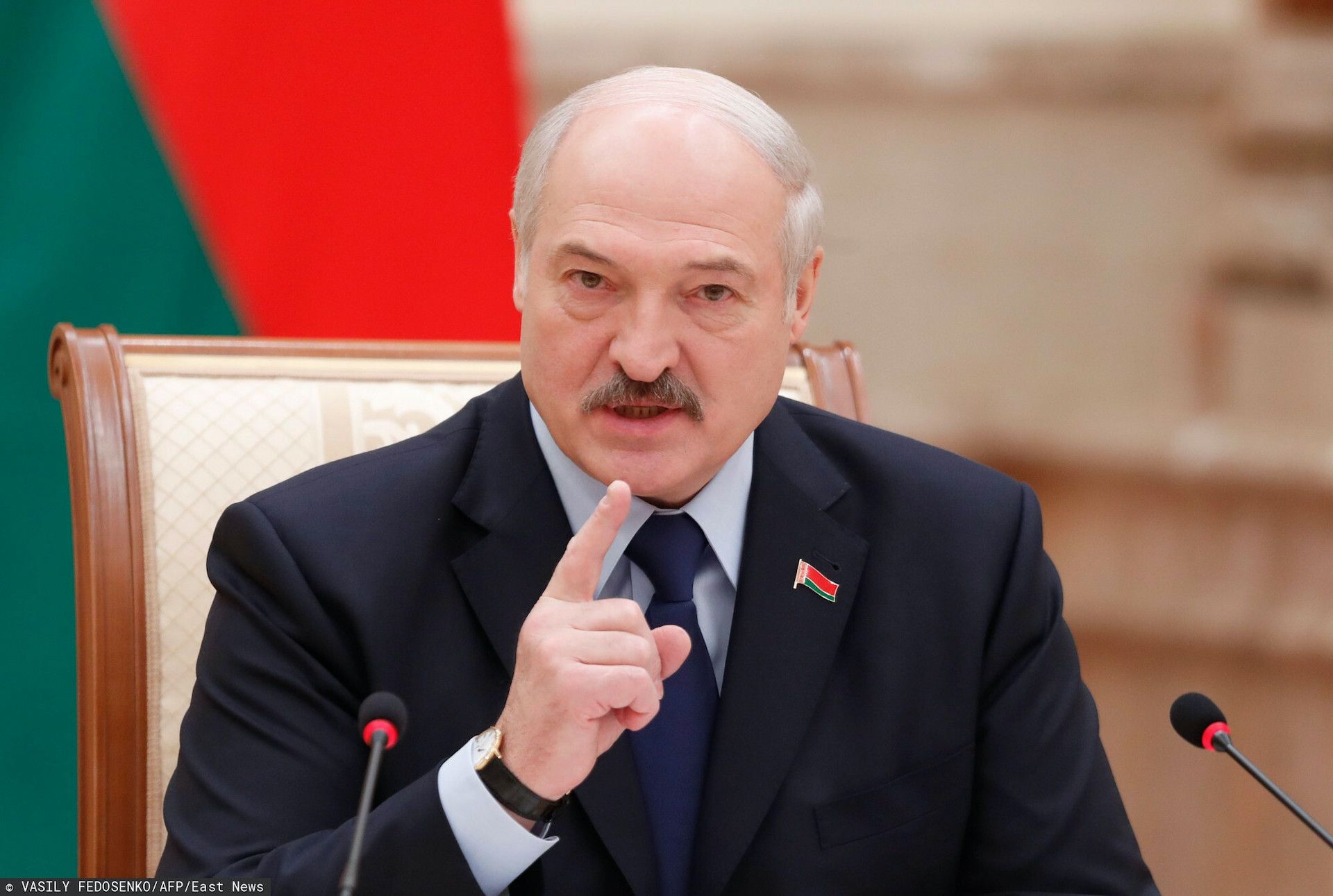 Aleksandr Łukaszenko spodziewa się zamachu, dwóch wysokich generałów ma pomóc go obalić