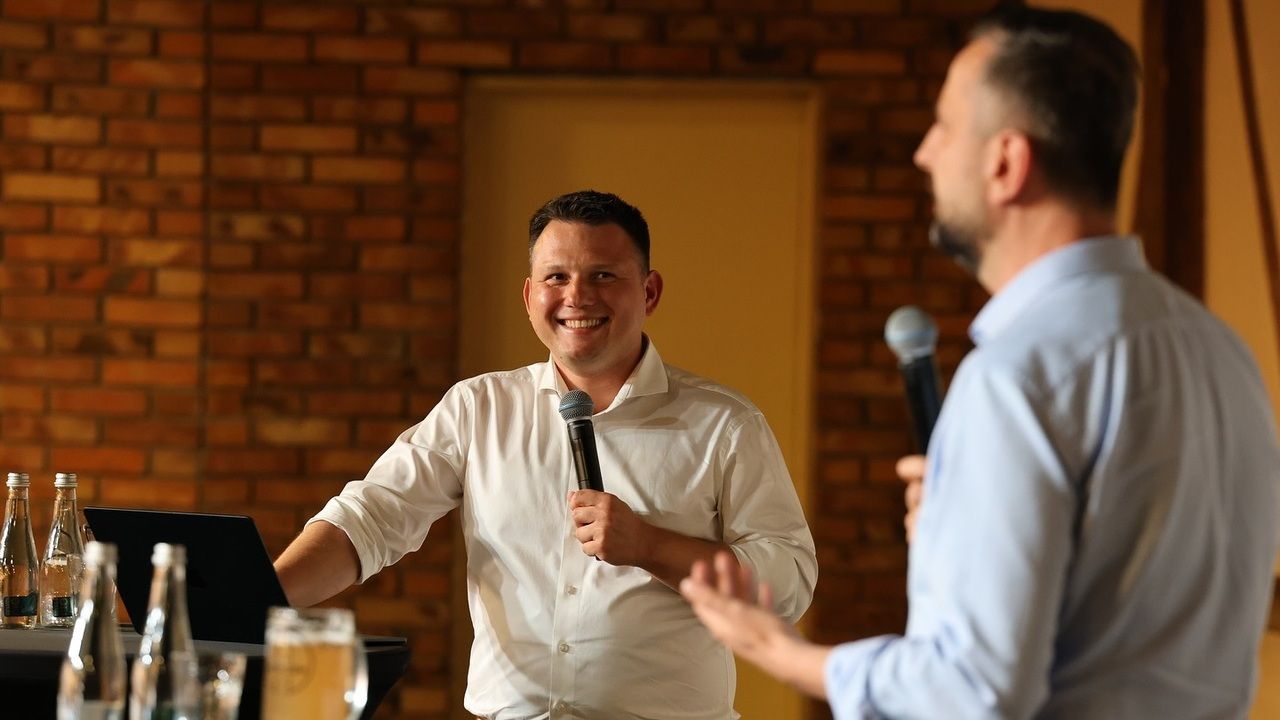 Mentzen wściekły podczas spotkania z Ludowym. Chwilę później było jeszcze gorzej