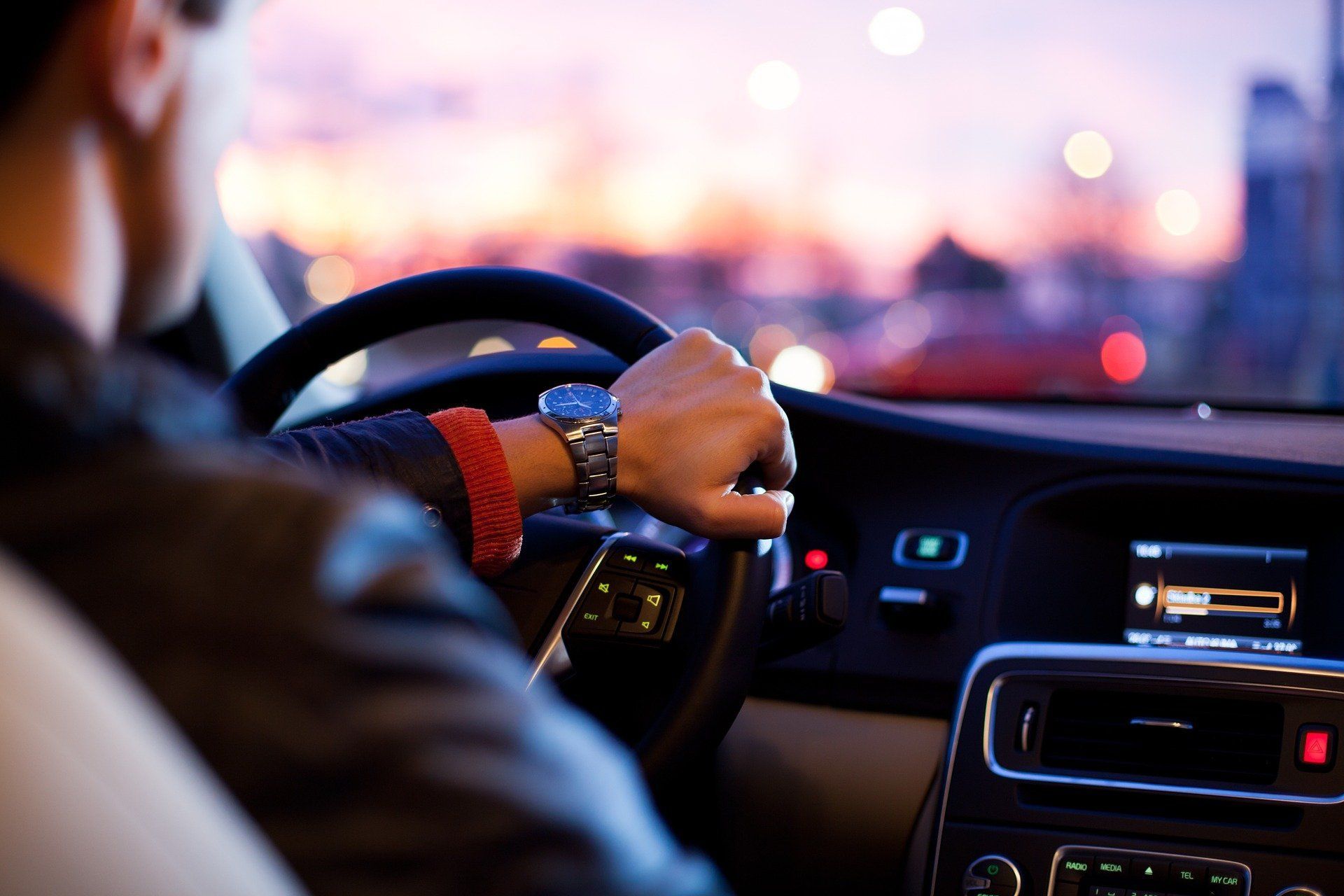 Badania lekarskie na prawo jazdy – na czym polegają i gdzie je wykonać? Ile ważne są badania dla kierowców?
