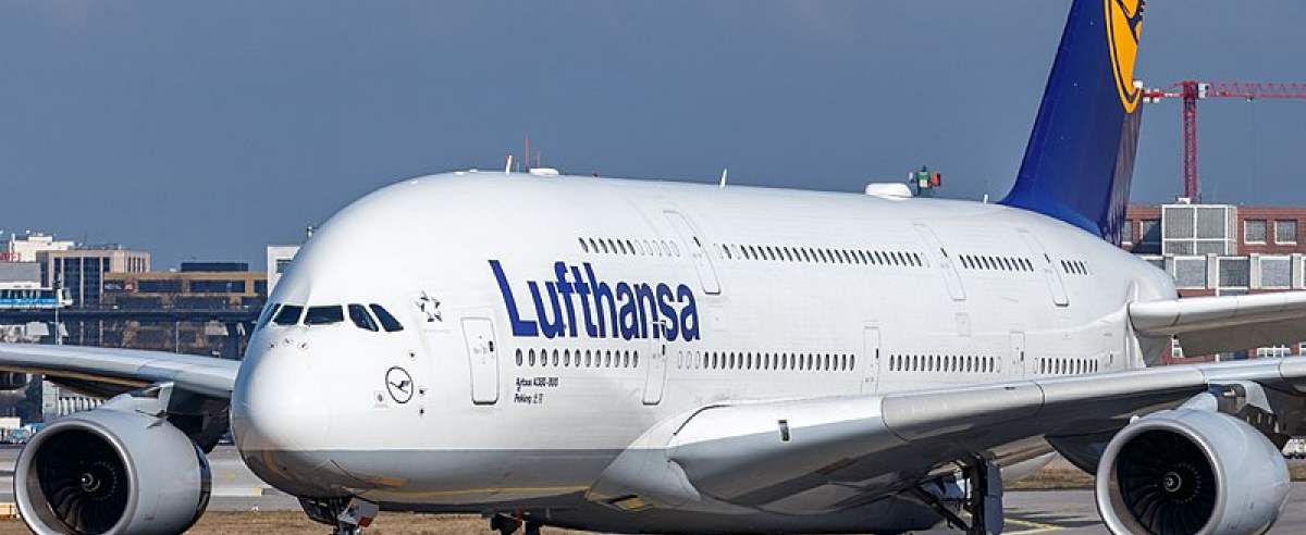 D-AIMC Lufthansa A388.jpg