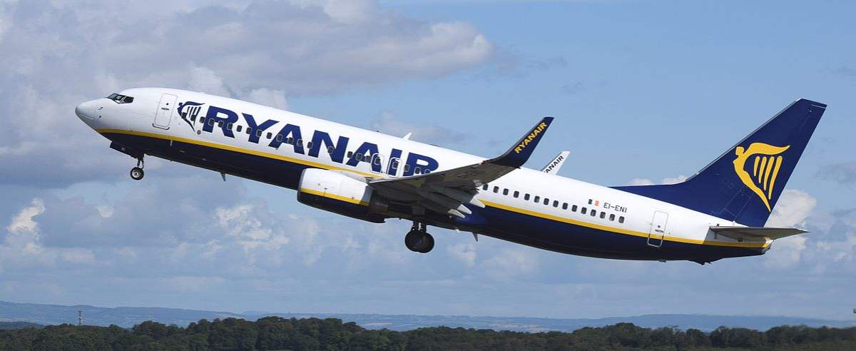 Ryanair zawiesza połączenia z Polski